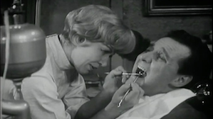 1962 | Mit Schirm, Charme und Melone - Die rote Mauritius