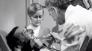 1970 | Miss Molly Mill - Zahn um Zahn